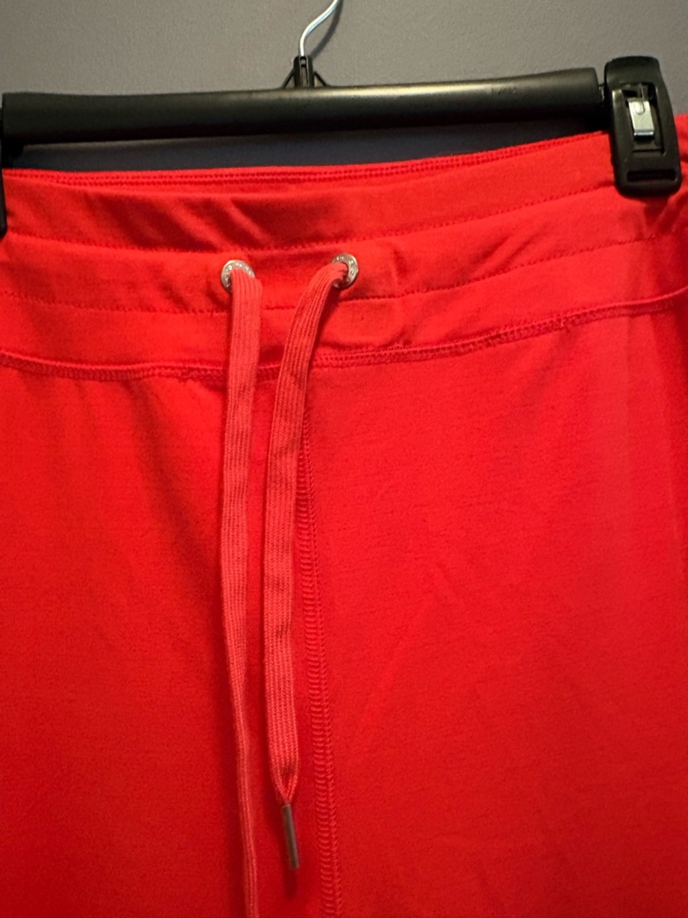 BEBE Sport Women’s Red Leggings - Casual Drawstring Sweatpants - Picture 3 of 10